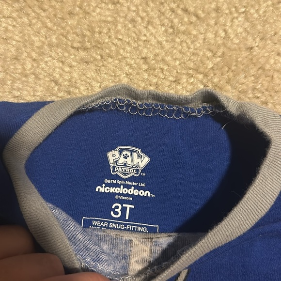 Paw Patrol boys pajama sets size 3T - Picture 3 of 6
